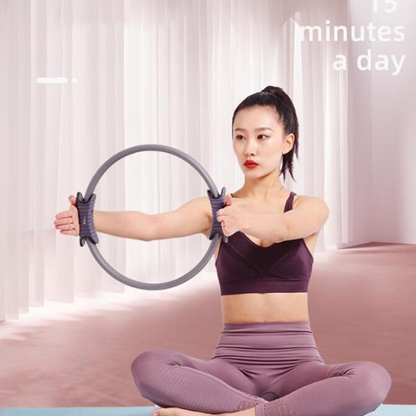 💪🌸 Shape, strengthen, improve posture – the all-in-one Pilates ring for every level! 🌿✨ Sustainable & effective for home use.
